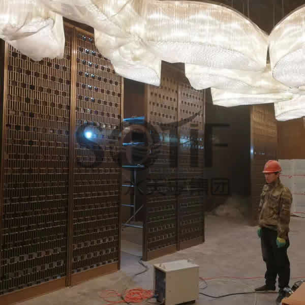 恕我直言，做不銹鋼屏風(fēng)找水天富是對(duì)的