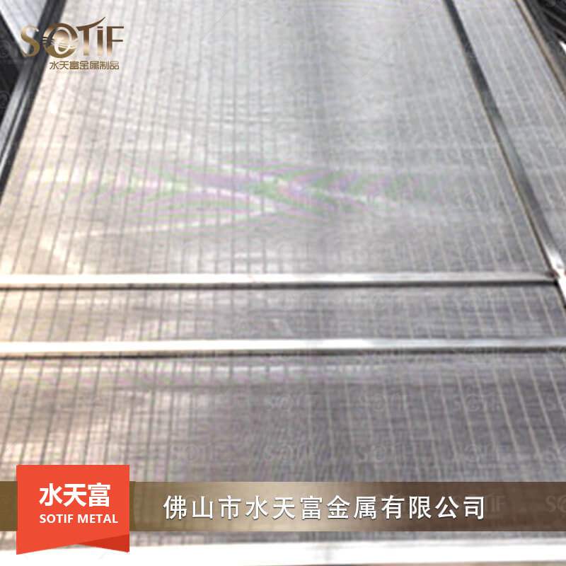 現(xiàn)代輕奢不銹鋼屏風6